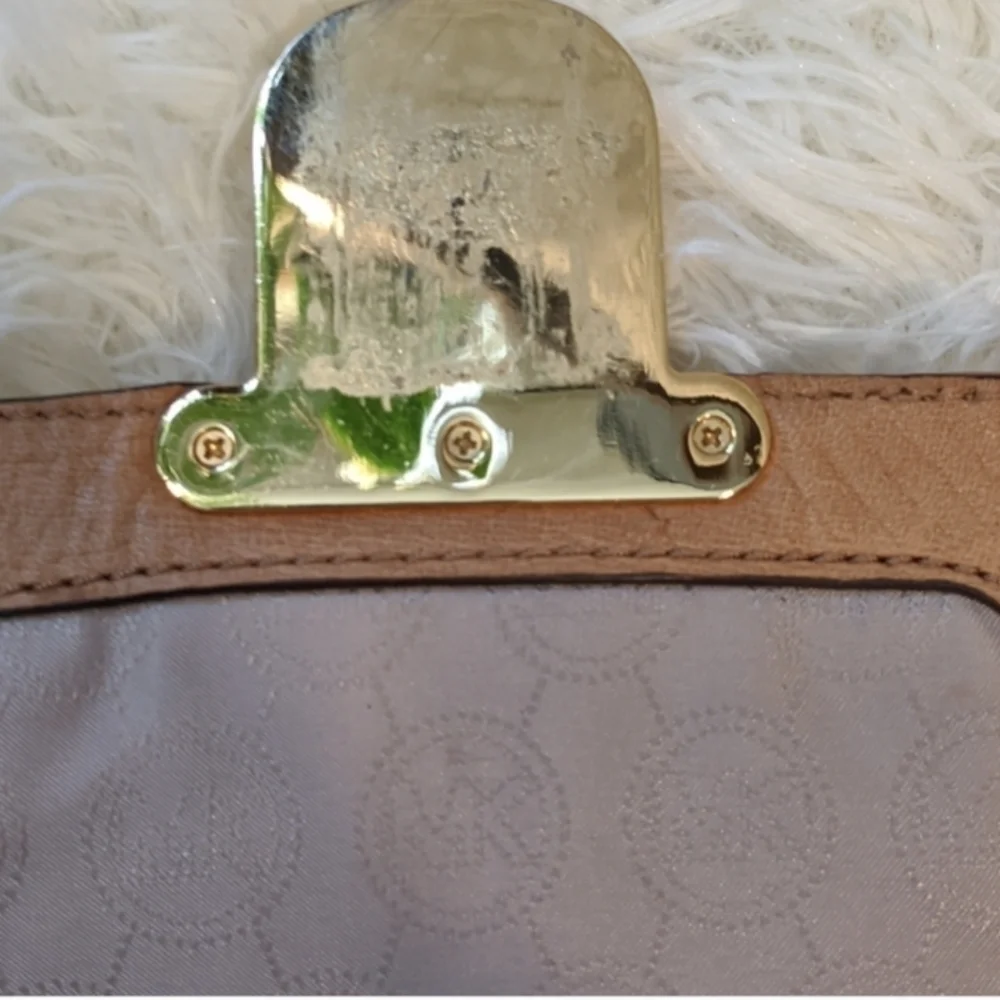 Michael Kors Charlton tan leather bag
